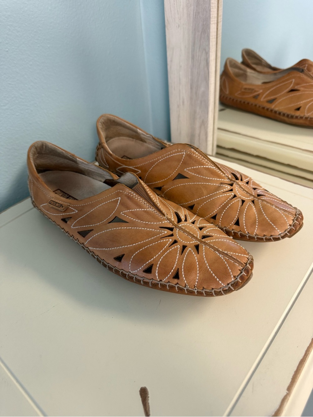 Pikolinos Brown Leather Slip-On Flats Floral Cutout Comfort Shoes Size 40 / US 9